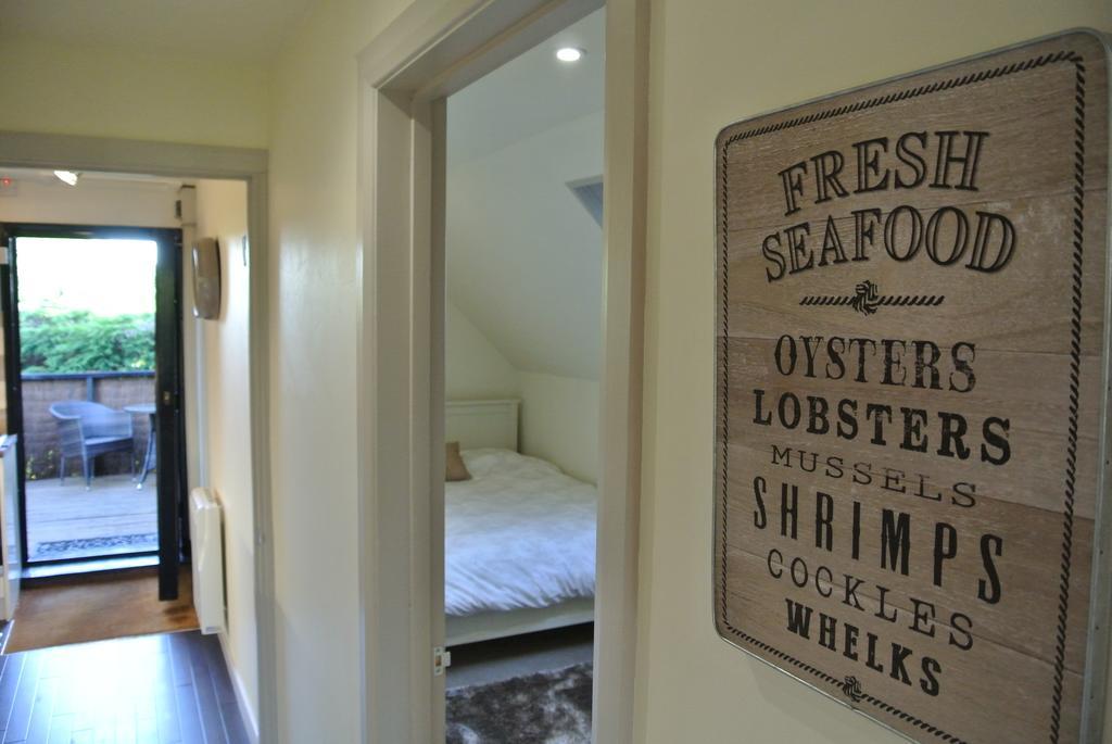 Frith Farm House Cottages Newnham  客房 照片