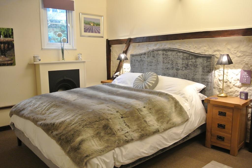 Frith Farm House Cottages Newnham  客房 照片